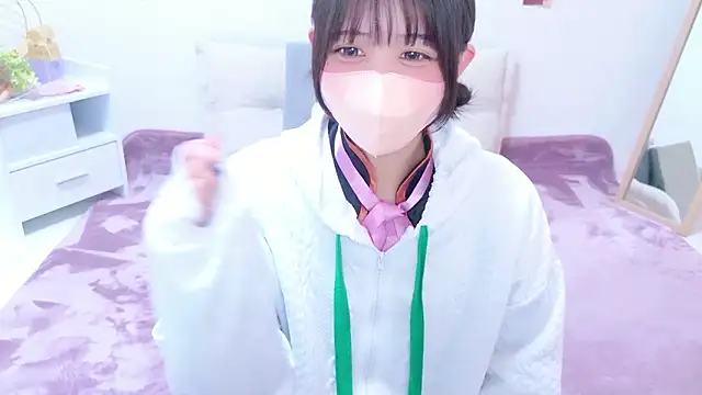 Hinata Sun online show from July 26, 2026, 11:50 am
