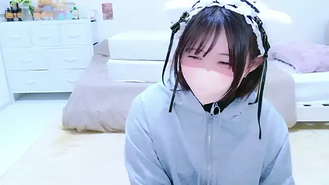 Hinata Sun online show from July 20, 2026, 1:46 pm