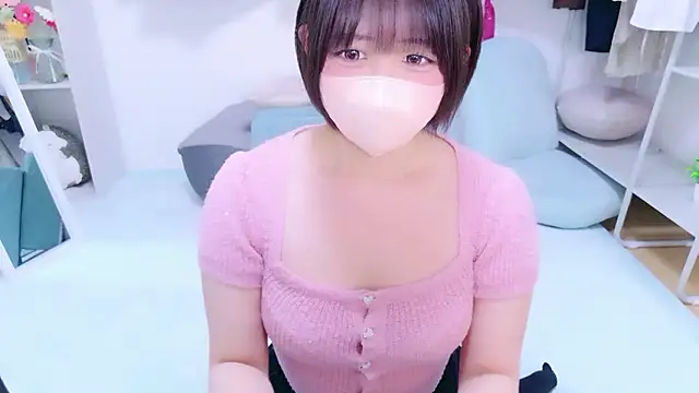 Snapshot of Hinata_Sun chatting on June 2, 2026, 11:21 am Hinata Sun online show from June 2, 2026, 11:21 am