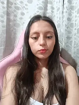 Snapshot of Lahila_ chatting on June 26, 2026, 3:40 pm Lahila online show from June 26, 2026, 3:40 pm
