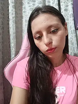Snapshot of Lahila_ chatting on July 5, 2026, 3:52 pm Lahila online show from July 5, 2026, 3:52 pm