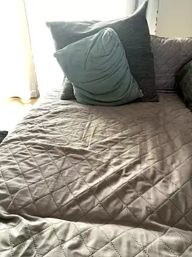 bananasex204 online show from January 17, 2026, 7:45 am