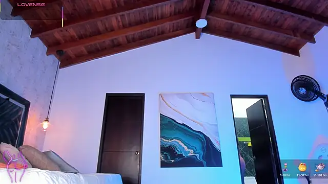 Sofi Moreno online show from November 22, 2025, 12:04 pm