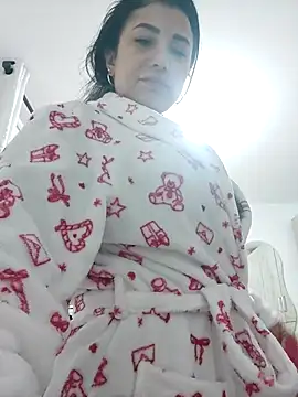 mia mancinii online show from February 17, 2026, 5:10 pm