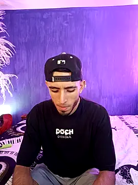 Snapshot of Jacob_di chatting on September 24, 2025, 4:02 pm Jacob di online show from September 24, 2025, 4:02 pm