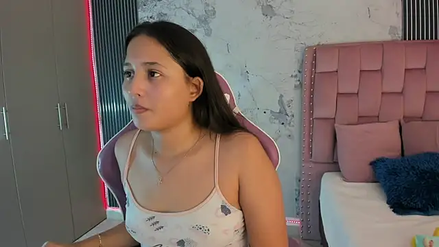 Laly Cherry  online show from November 23, 2025, 12:26 pm