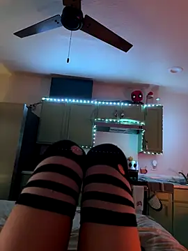 Snapshot of littiekitty chatting on October 11, 2025, 3:02 pm littiekitty online show from October 11, 2025, 3:02 pm