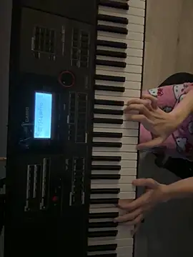 Snapshot of littiekitty chatting on November 18, 2025, 4:54 pm littiekitty online show from November 18, 2025, 4:54 pm