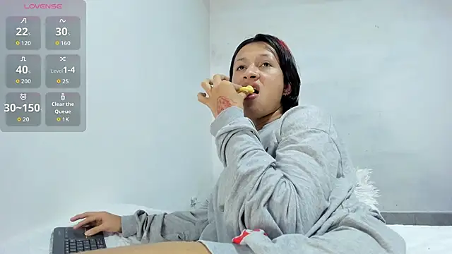 Snapshot of harold_sm chatting on December 4, 2025, 12:59 pm harold sm online show from December 4, 2025, 12:59 pm