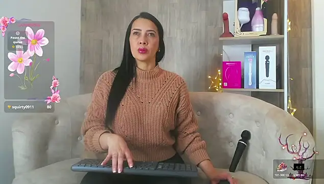 Snapshot of cortney_tayler chatting on November 18, 2025, 7:39 pm cortney tayler online show from November 18, 2025, 7:39 pm