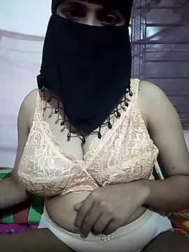 hezabi queen07 online show from September 25, 2025, 5:41 pm