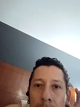 tonder69 online show from February 7, 2026, 5:10 pm