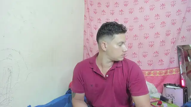 EclipseandFlame online show from November 4, 2025, 3:38 pm