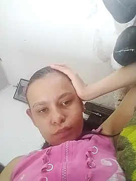 marisolcardona online show from September 22, 2025, 2:01 pm