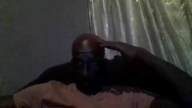 Snapshot of longdickson12345 chatting on March 10, 2026, 11:31 pm longdickson12345 online show from March 10, 2026, 11:31 pm