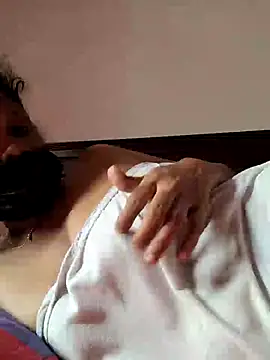 Snapshot of Anuki_Sexy chatting on May 9, 2026, 9:34 am Anuki Sexy online show from May 9, 2026, 9:34 am