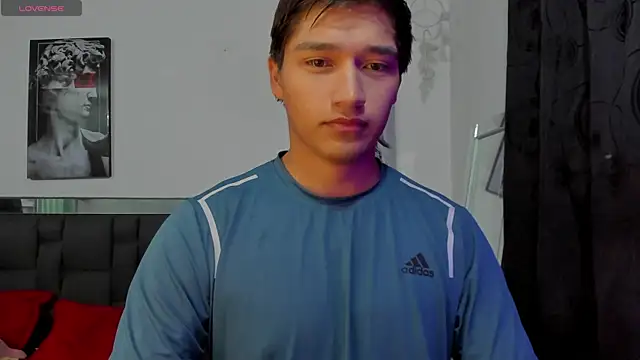 Snapshot of mateo-Esposito chatting on November 1, 2025, 1:01 am mateo-Esposito online show from November 1, 2025, 1:01 am