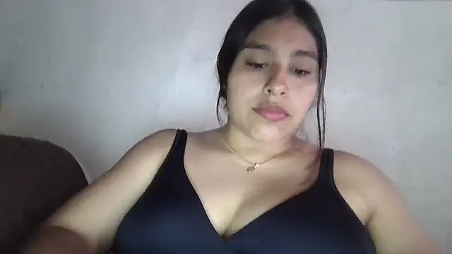 Snapshot of zairabreze chatting on July 31, 2026, 9:01 pm zairabreze online show from July 31, 2026, 9:01 pm