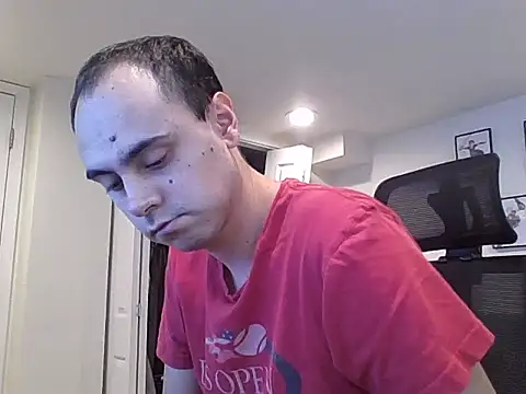 calientescitasoficial online show from February 4, 2026, 8:48 pm