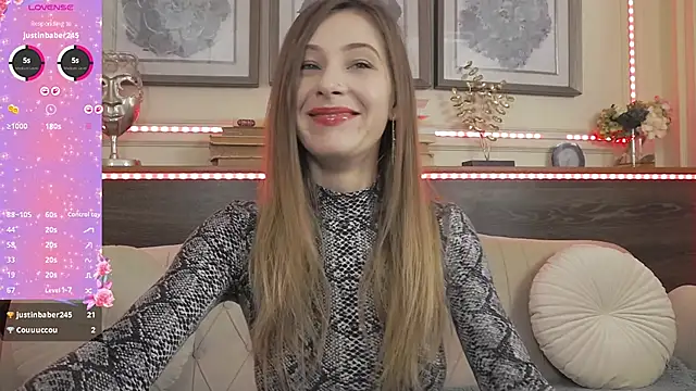 MuseDollX online show from November 25, 2025, 7:14 pm