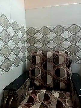 Snapshot of Cute_purnima chatting on December 2, 2025, 8:16 am Cute purnima online show from December 2, 2025, 8:16 am