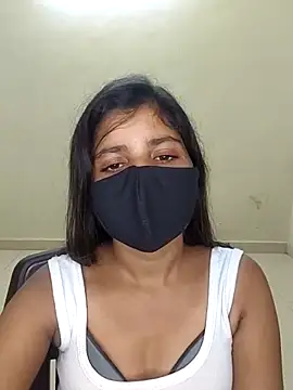 Hotty Anuskaa online show from October 4, 2025, 4:41 pm