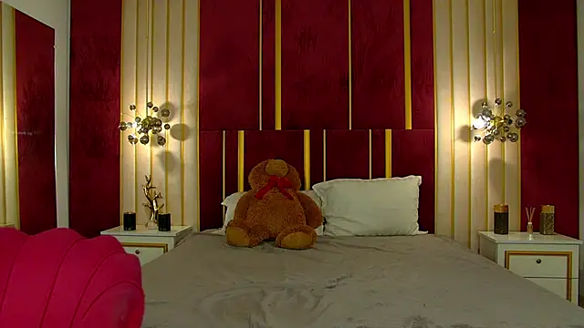 Missy Doll online show from September 28, 2025, 7:10 pm