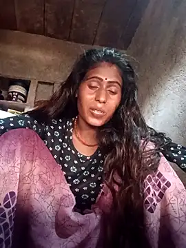 Hot Riya33A online show from September 22, 2025, 5:13 am