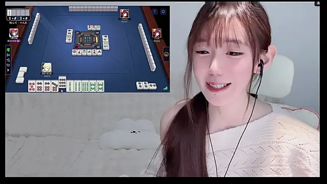 Xiao-runbao online show from December 19, 2025, 2:08 pm