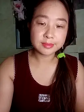 suki-lady online show from October 17, 2025, 11:45 am