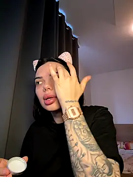 -RAHELA- online show from November 13, 2025, 10:08 am