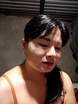 Snapshot of kute-00 chatting on November 9, 2025, 1:31 am kute-00 online show from November 9, 2025, 1:31 am