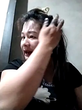 kute-00 online show from March 22, 2026, 1:23 pm