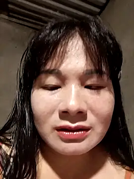 Snapshot of kute-00 chatting on November 6, 2025, 2:43 pm kute-00 online show from November 6, 2025, 2:43 pm