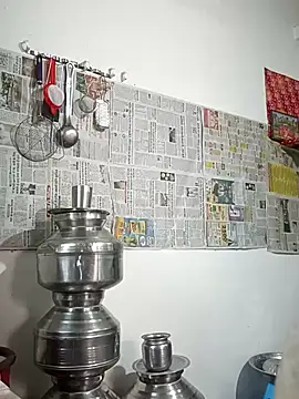 monu bhabi online show from February 11, 2026, 5:51 am