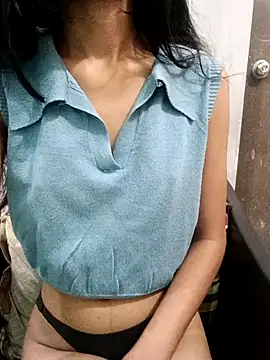 Snapshot of Daizy_Shah chatting on November 2, 2025, 12:15 am Daizy Shah online show from November 2, 2025, 12:15 am