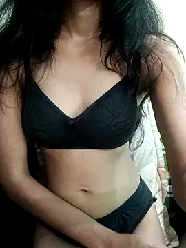 Snapshot of Daizy_Shah chatting on November 15, 2025, 2:26 am Daizy Shah online show from November 15, 2025, 2:26 am