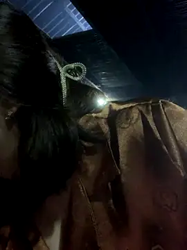 Lonnina online show from October 8, 2025, 1:18 am