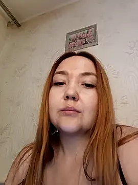 lenavelvet25 online show from September 19, 2025, 6:01 pm