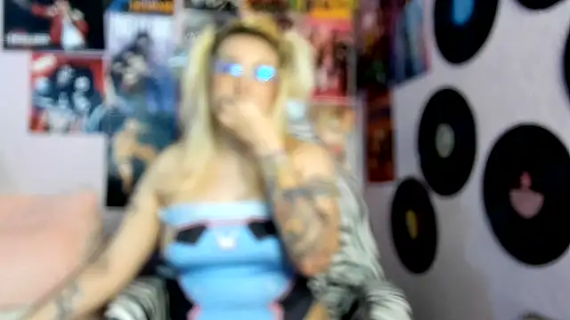 Snapshot of Avril_Maria chatting on July 9, 2026, 5:34 pm Avril Maria online show from July 9, 2026, 5:34 pm