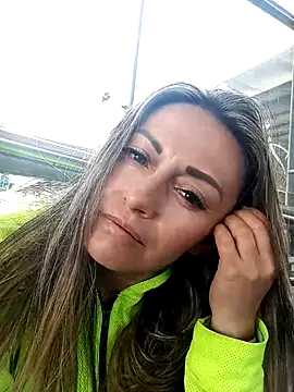 Snapshot of -AngelNova- chatting on November 23, 2025, 12:26 pm -AngelNova- online show from November 23, 2025, 12:26 pm