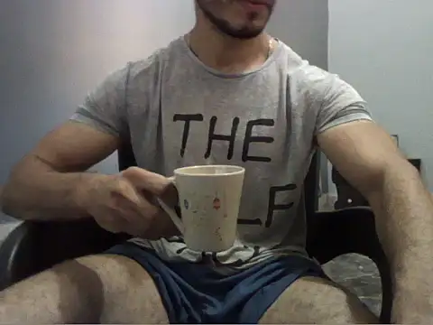 Snapshot of ahmedluxor1 chatting on October 18, 2025, 9:33 am ahmedluxor1 online show from October 18, 2025, 9:33 am