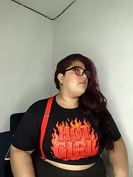 Snapshot of kendra_lil_evill chatting on October 25, 2025, 10:25 am kendra lil evill online show from October 25, 2025, 10:25 am