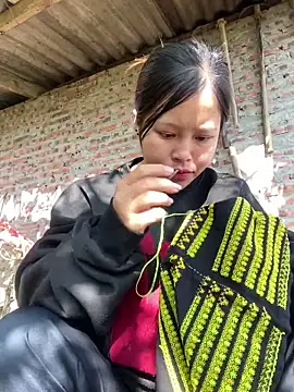 Snapshot of O_o_UwU_o_O chatting on November 27, 2025, 2:34 am O o UwU o O online show from November 27, 2025, 2:34 am