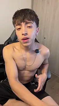 onlinenico online show from March 19, 2026, 8:53 pm