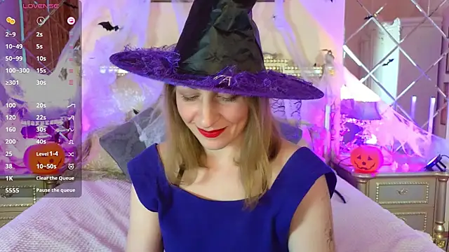 Katherine Loveau online show from October 29, 2025, 10:47 am