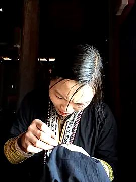 ngan-cute online show from February 21, 2026, 3:30 am