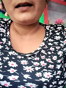 Snapshot of Kavya_hot chatting on December 4, 2025, 5:28 am Kavya hot online show from December 4, 2025, 5:28 am