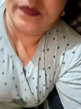 Snapshot of angel_ridhi chatting on February 23, 2026, 3:23 pm angel ridhi online show from February 23, 2026, 3:23 pm