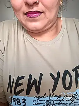 Snapshot of angel_ridhi chatting on May 9, 2026, 4:21 pm angel ridhi online show from May 9, 2026, 4:21 pm